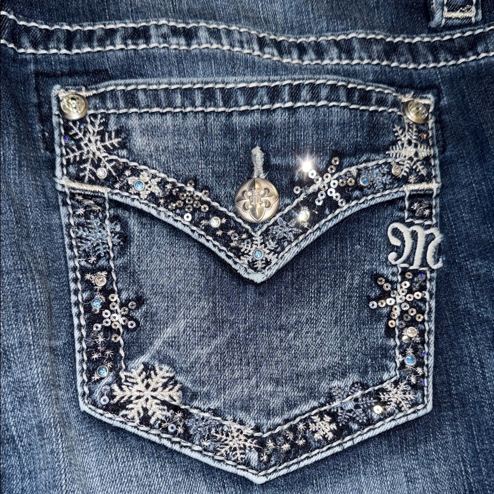 Miss Me Skinny Jeans 31